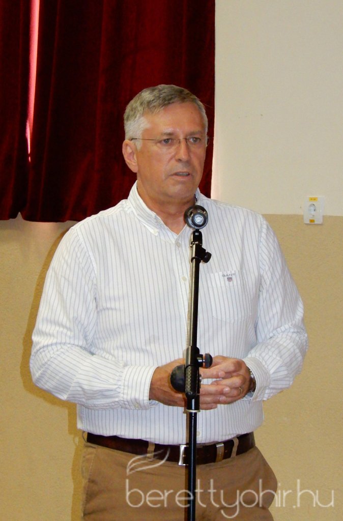 Köszönjük Berettyóújfalu 01